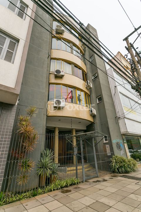 Image 12 - 929511