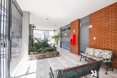 Image 7 - 916603