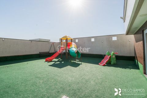 Image 14 - 879319