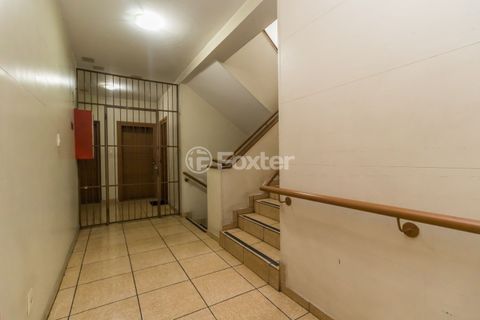 Image 3 - 917378