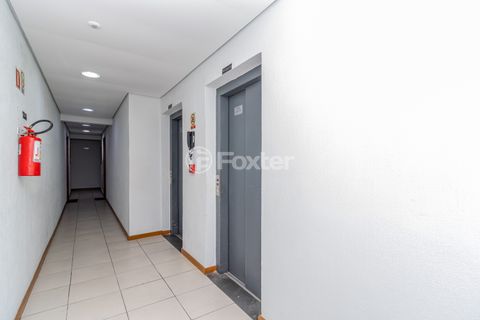 Image 5 - 158
