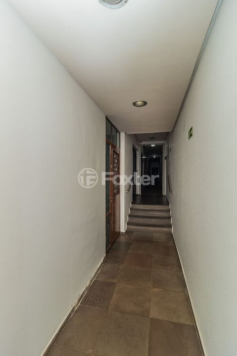 Image 13 - 407313