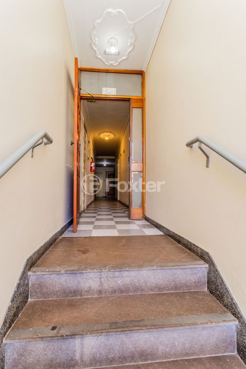 Image 8 - 888883