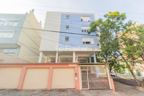 Image 1 - 915180