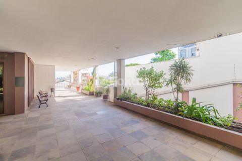 Image 16 - 866542