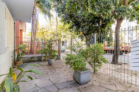 Image 19 - 896837