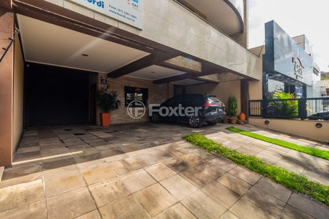 Image 8 - 875287