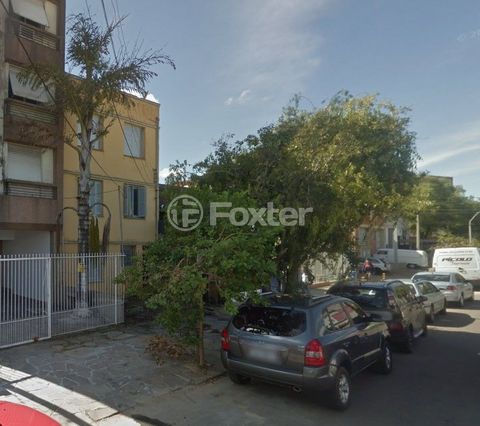 Image 9 - 885130