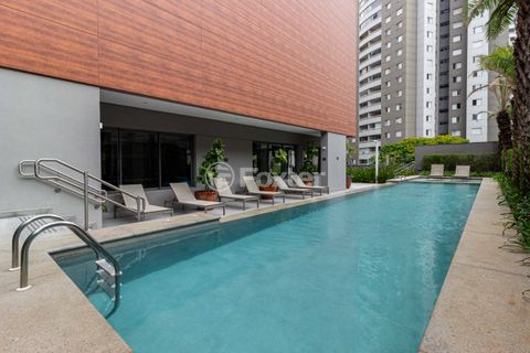 Image 19 - 856779