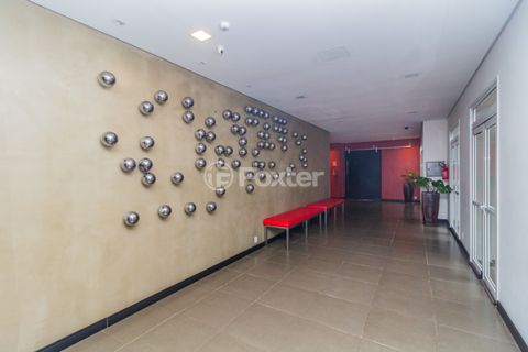 Image 14 - 21