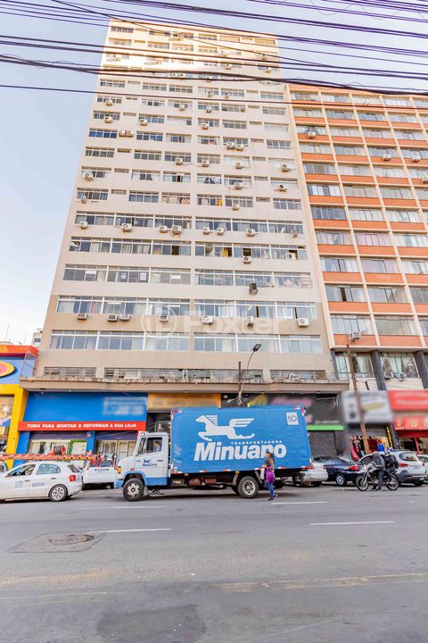 Image 17 - 187001
