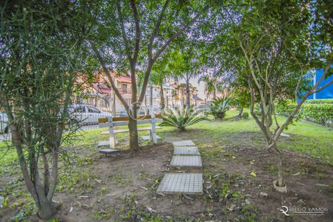 Image 16 - 915592