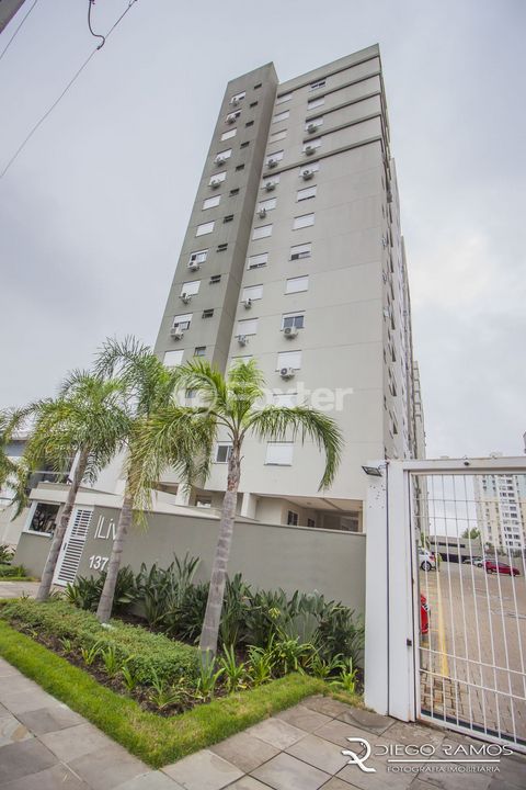 Image 8 - 845976
