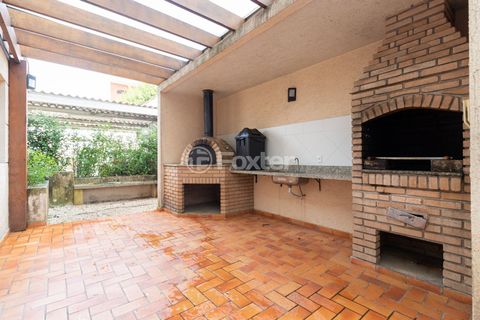 Image 17 - 928557