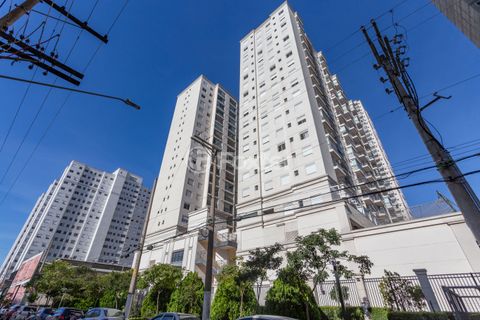 Image 10 - 863619