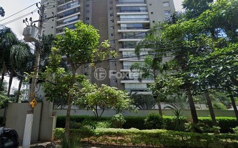 Image 8 - 890032