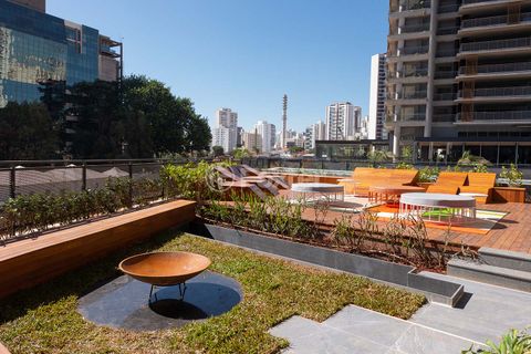 Image 13 - 939647