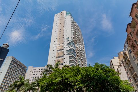 Image 11 - 330220