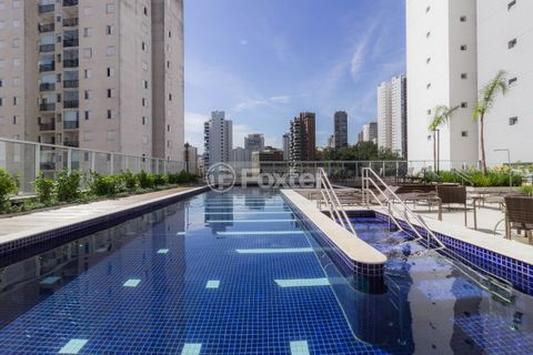 Image 17 - 858502