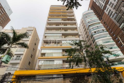 Image 6 - 467451