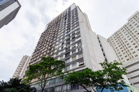 Image 14 - 931857