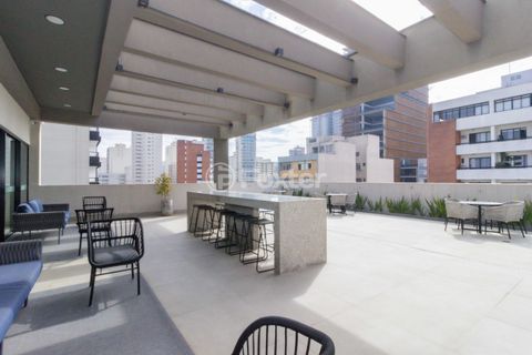Image 17 - 882763