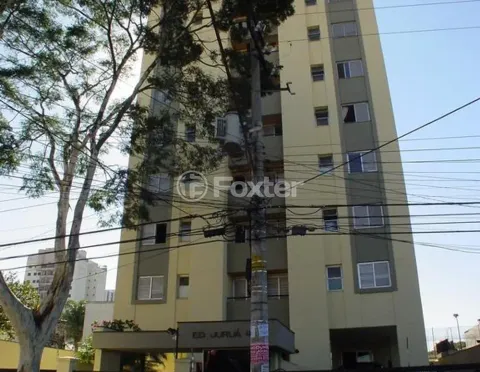 Image 9 - 896394