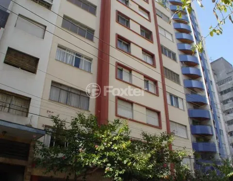 Image 6 - 915400
