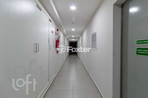 Image 10 - 318858