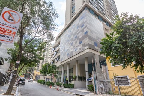 Image 11 - 321777