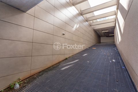 Image 13 - 321777