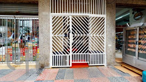 Image 9 - 884753