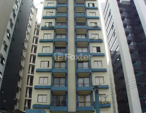 Image 9 - 868991