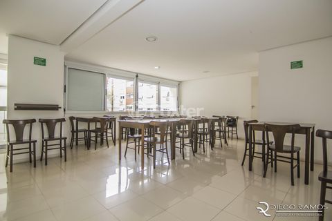 Image 10 - 864262