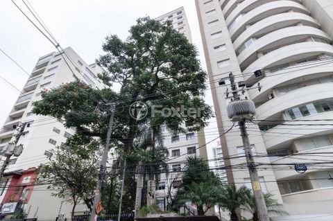 Image 7 - 328799