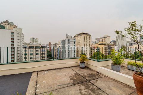 Image 14 - 825848