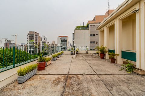 Image 15 - 825848