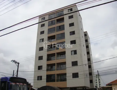 Image 9 - 879887