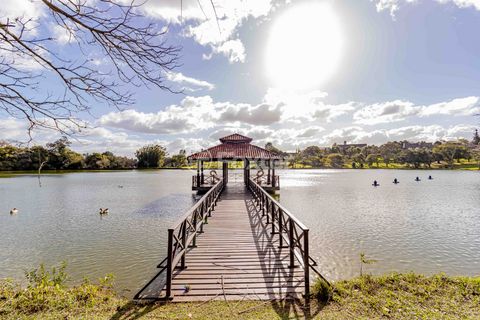 Image 11 - 272286