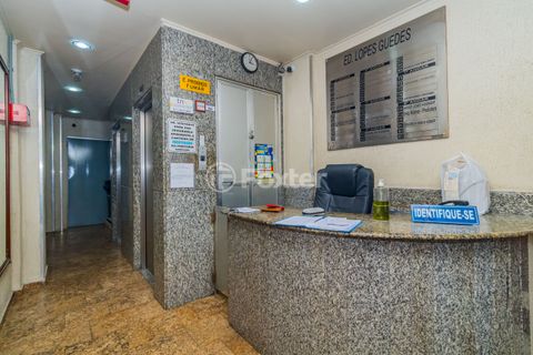 Image 15 - 294015