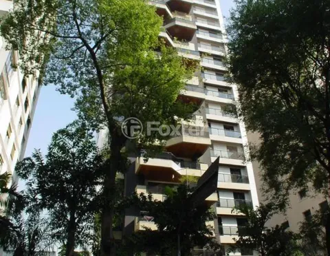 Image 5 - 878263
