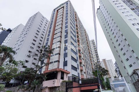 Image 15 - 595204