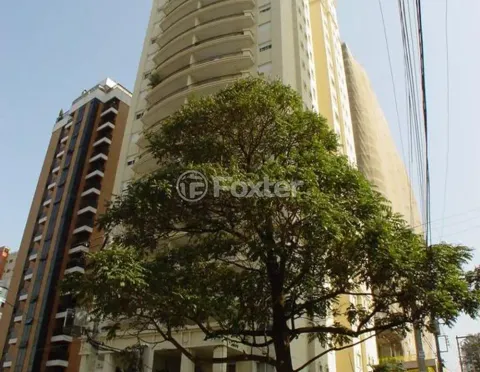Image 6 - 930352