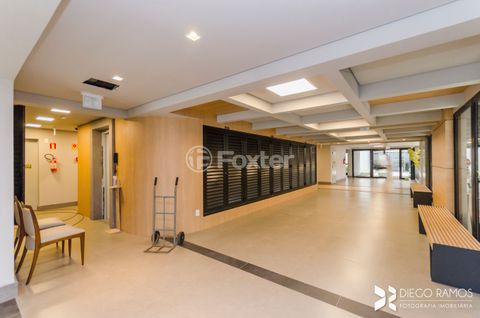 Image 4 - 3428