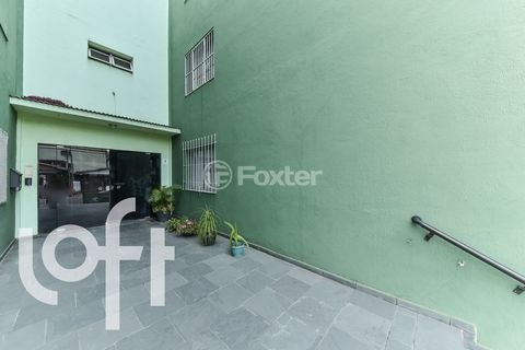 Image 11 - 878186