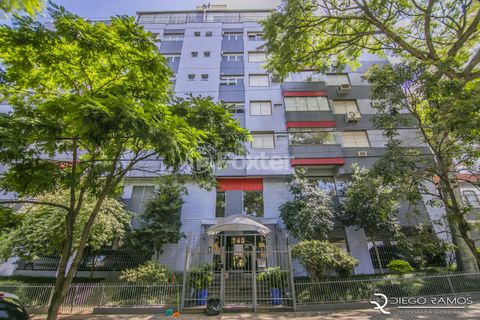 Image 9 - 888581