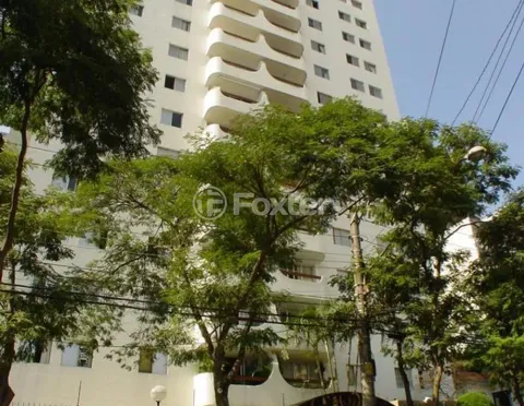 Image 11 - 917948