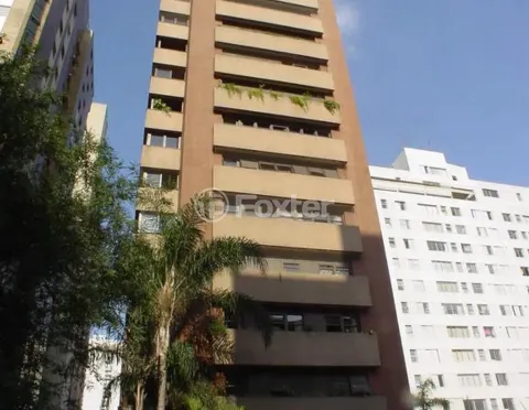Image 7 - 895956