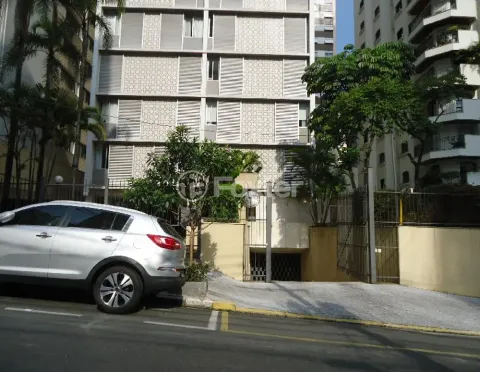 Image 8 - 869031