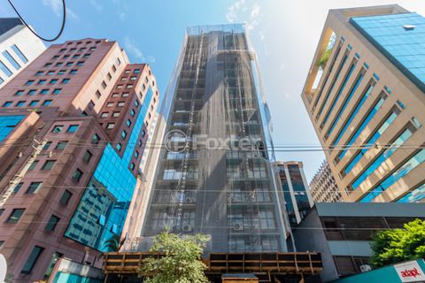 Image 16 - 875816